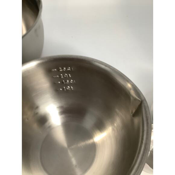 Home needs 11 piece kitchen set. Soft grip handle B￼146. - Picture 8 of 11